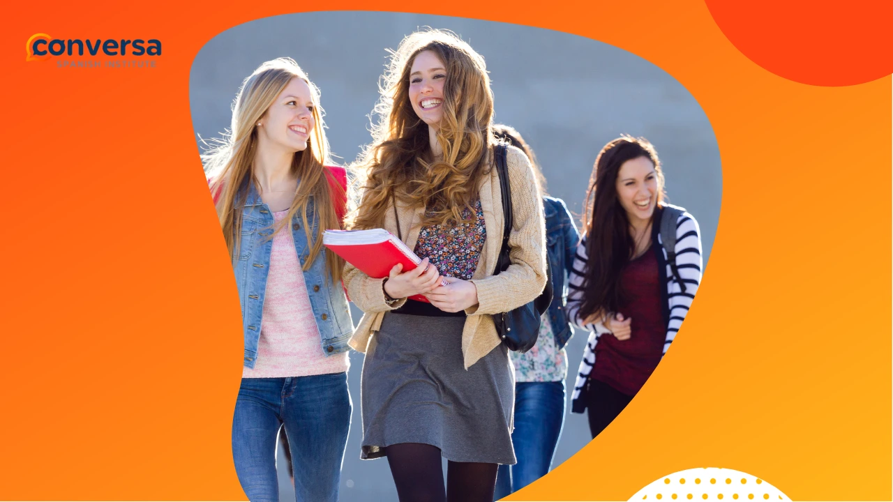 Com'è studiare lo spagnolo in Spagna: Guida pratica per studenti internazionali - Conversa Spanish Institute